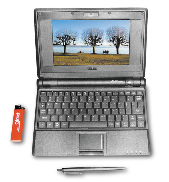 При желании спектр ПО, установленного на ASUS Eee PC 701, можно расширить При желании спектр ПО, установленного на ASUS Eee PC 701, можно расширить