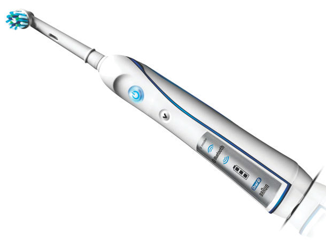 “Умная” зубная щётка Oral-B позволяет отслеживать процесс чистки зубов в реальном времени и давать пользователю советы “Умная” зубная щётка Oral-B позволяет отслеживать процесс чистки зубов в реальном времени и давать пользователю советы