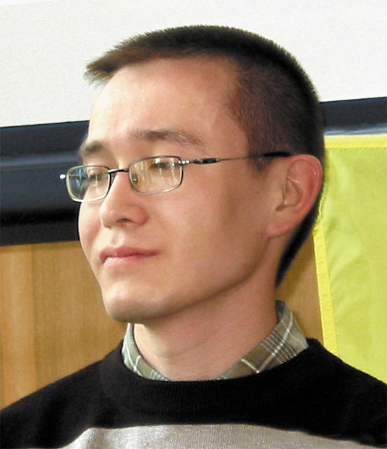Ленар Тухватуллин — абсолютный победитель олимпиады по объектно-ориентированному программированию Ленар Тухватуллин — абсолютный победитель олимпиады по объектно-ориентированному программированию