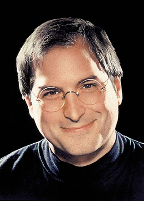 Глава Apple Джобс в 2003 г. предсказал повышение роли ноутбуков Глава Apple Джобс в 2003 г. предсказал повышение роли ноутбуков