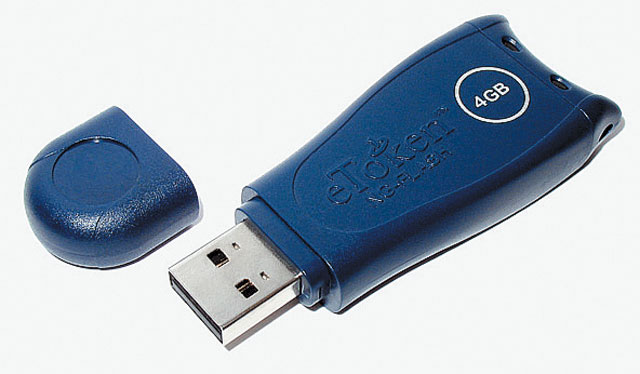 USB-ключ eToken NG-FLASH с объемом флэш-памяти 4 Гб USB-ключ eToken NG-FLASH с объемом флэш-памяти 4 Гб