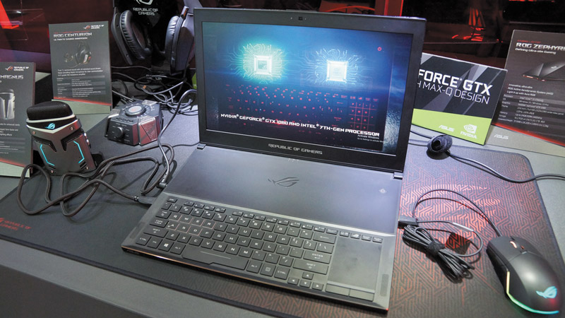 У геймерского ноутбука ASUS ROG Zephyrus изящно решена проблема высокого нагрева той области корпуса, где размещаются ЦП и ГП У геймерского ноутбука ASUS ROG Zephyrus изящно решена проблема высокого нагрева той области корпуса, где размещаются ЦП и ГП