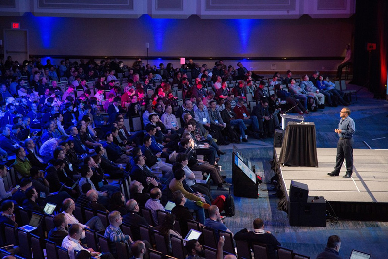 Матей Захария на Spark Summit East 2016 Матей Захария на Spark Summit East 2016