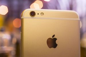 В iPhone будет встроена функция распознавания лиц, так что пользователи смогут автоматически рассортировать фотографии разных людей по отдельным альбомам