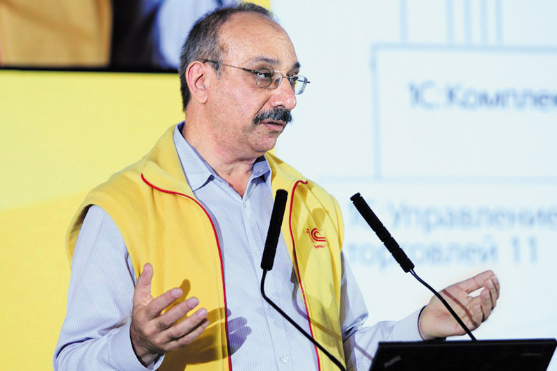 Борис Нуралиев