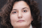 Елена Петрова: “Наши сотрудники больше не занимаются вводом данных во фронт-офисе. Благодаря этому у них стало значительно больше времени для выполнения профильных задач: взаимодействия с клиентами, продажи дополнительных услуг”
