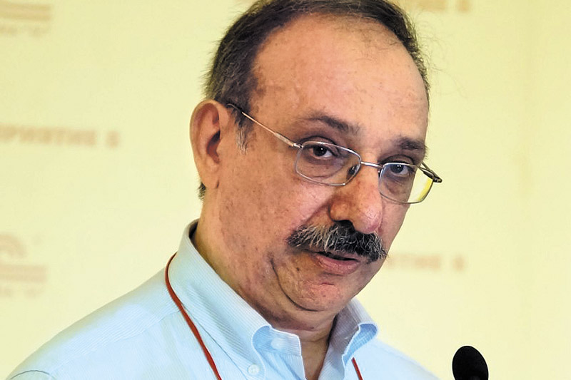 Борис Нуралиев