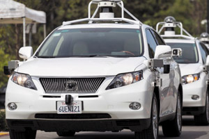 Гипервизор разделяет автомобильную систему на независимые части: собственно автомобильную и подключенную к Сети