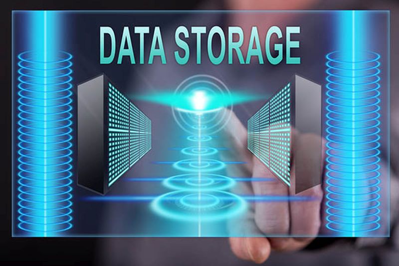 Data Polystores   