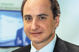 Майкл Крюстович